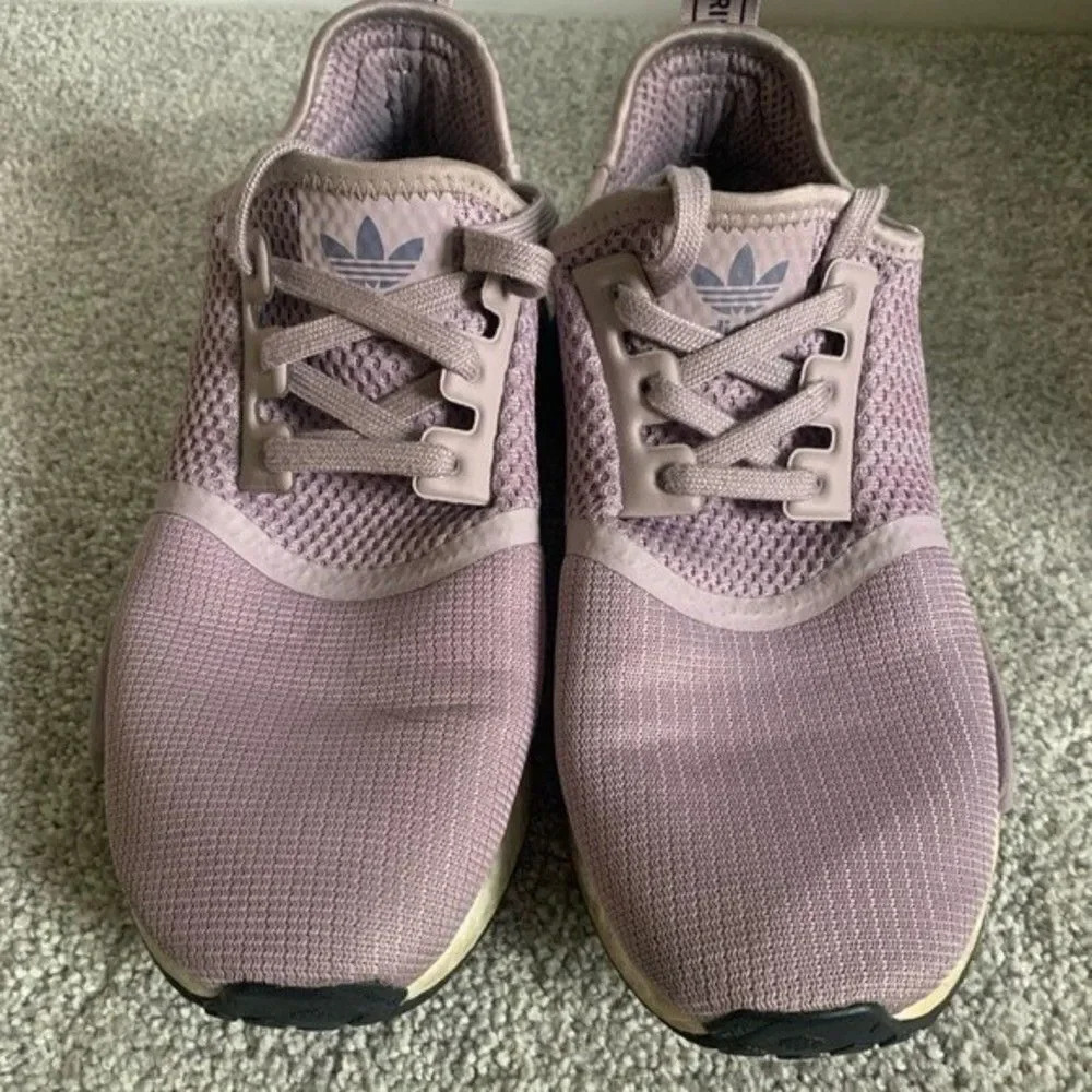 Adidas Boost NMD R1 Athletic Comfy Sneakers Light Purple Lavender Lilac 7.5 8